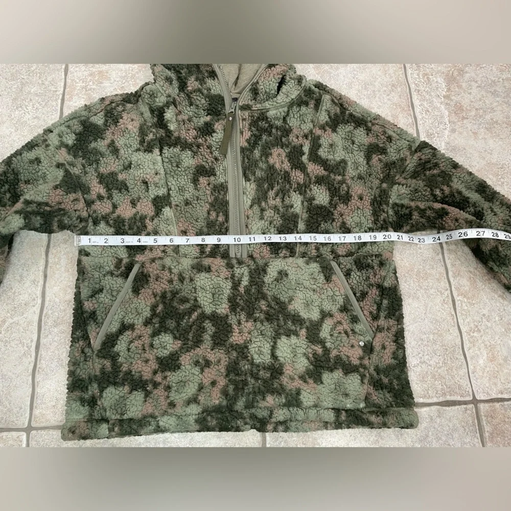 Prana Polar Escape 1/2-zip pull over - women’s small - Picture 3 of 11